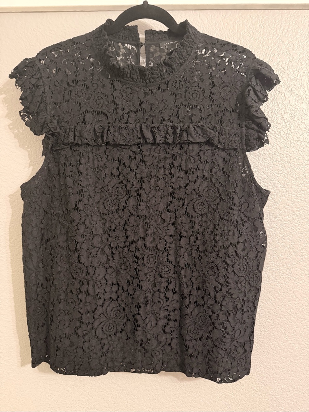 Ann Taylor Black Lace Ruffle Mock Neck Sleeveless Top